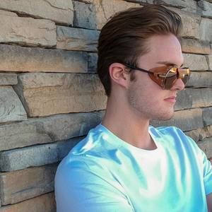 Meet your Posher, Matt